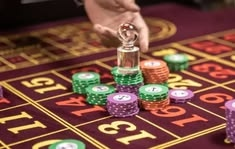 Betfinal casino presented on mobile device in Pakistan with slots and live games